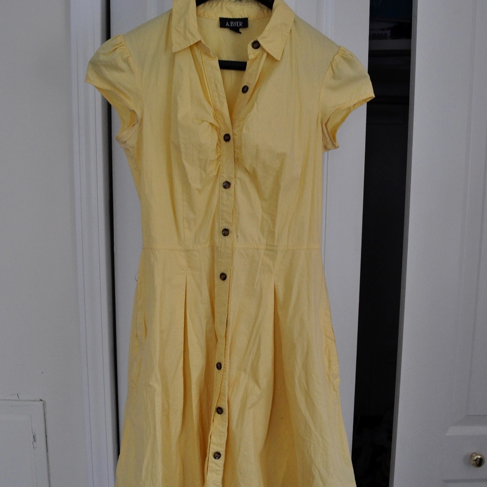 A. BYER Yellow Cocktail sundress button up